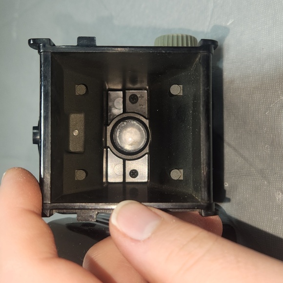 Kodak Brownie Hawkeye Camera - Picture 7 of 7